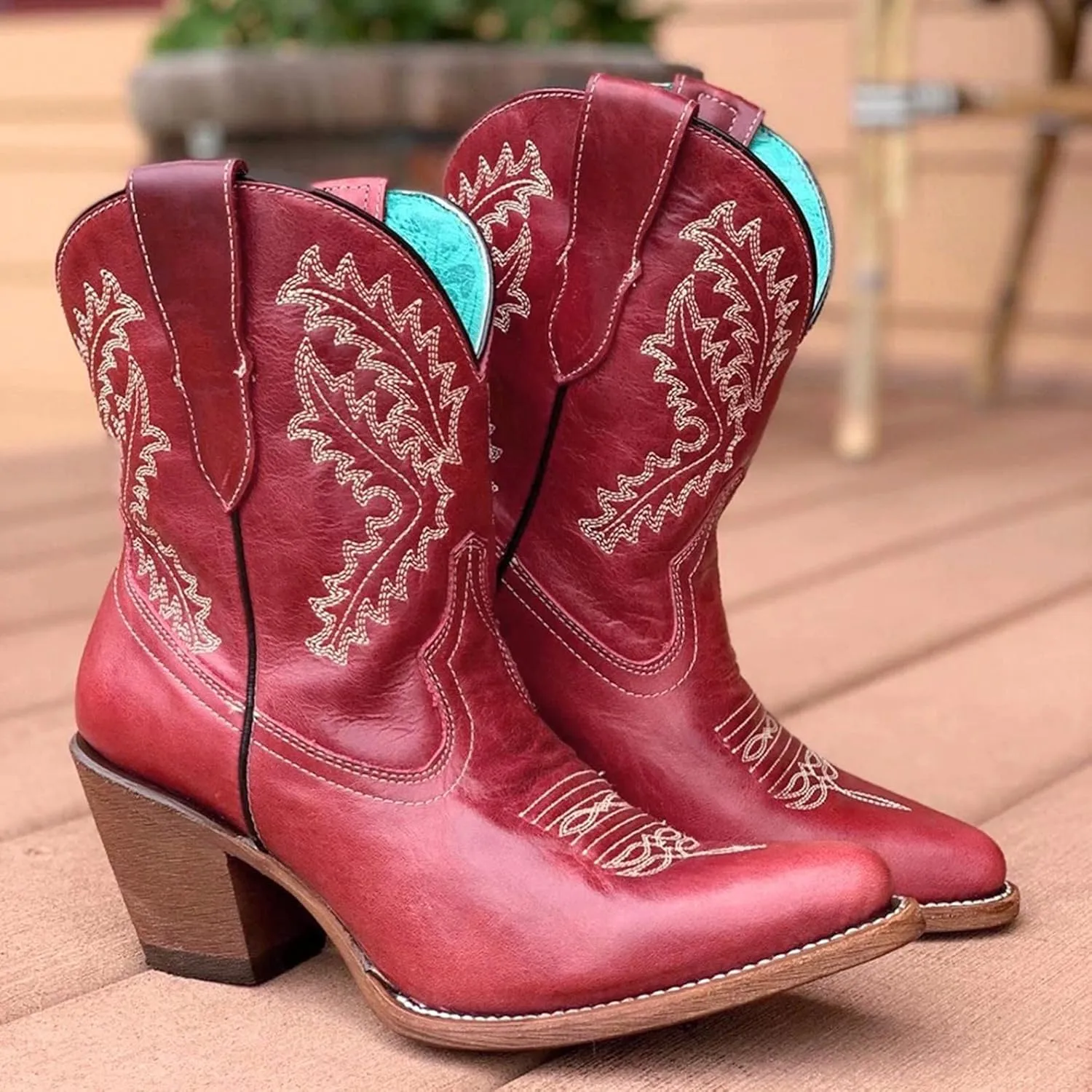 Hbeylia Cowboy Boots For Women Ladies Vintage Ethnic Embroidered Western Cowgirls Boots Retro Curve Pointed Toe Leather Chunky Block Mid Heels Wide Mid Calf Short Boots Knight Riding Ankle Booties
