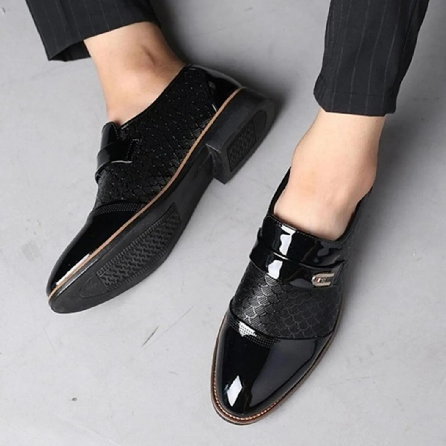 Hbeylia Men's Prince Classic Modern Formal Oxford Wingtip Dress Shoes Fashion Leather Slip On Pointed Toe Formal Business Shoes Tuxedo Modern Derby Shoes For Men Business Office Work Wedding