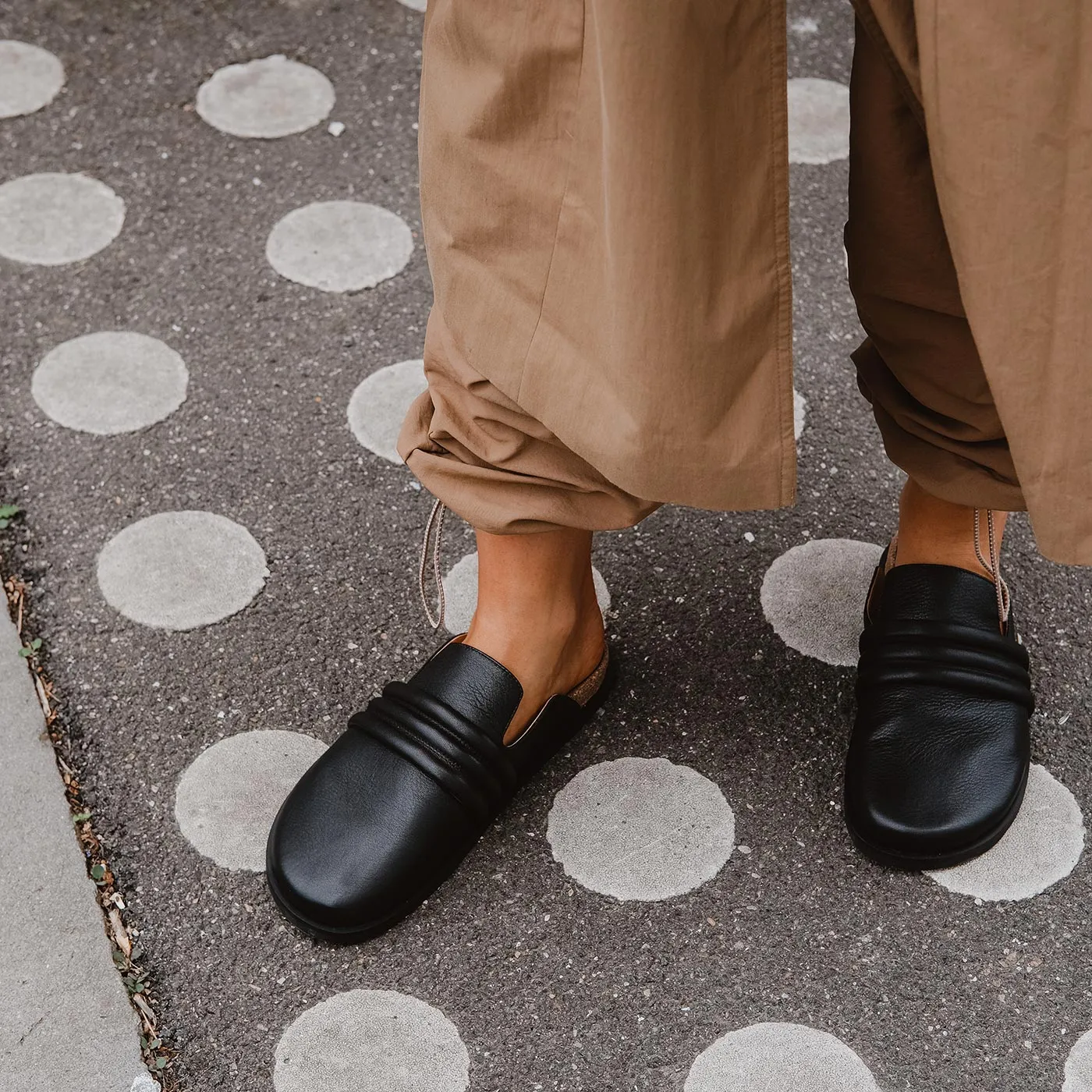 Siri clog leather - BLACK