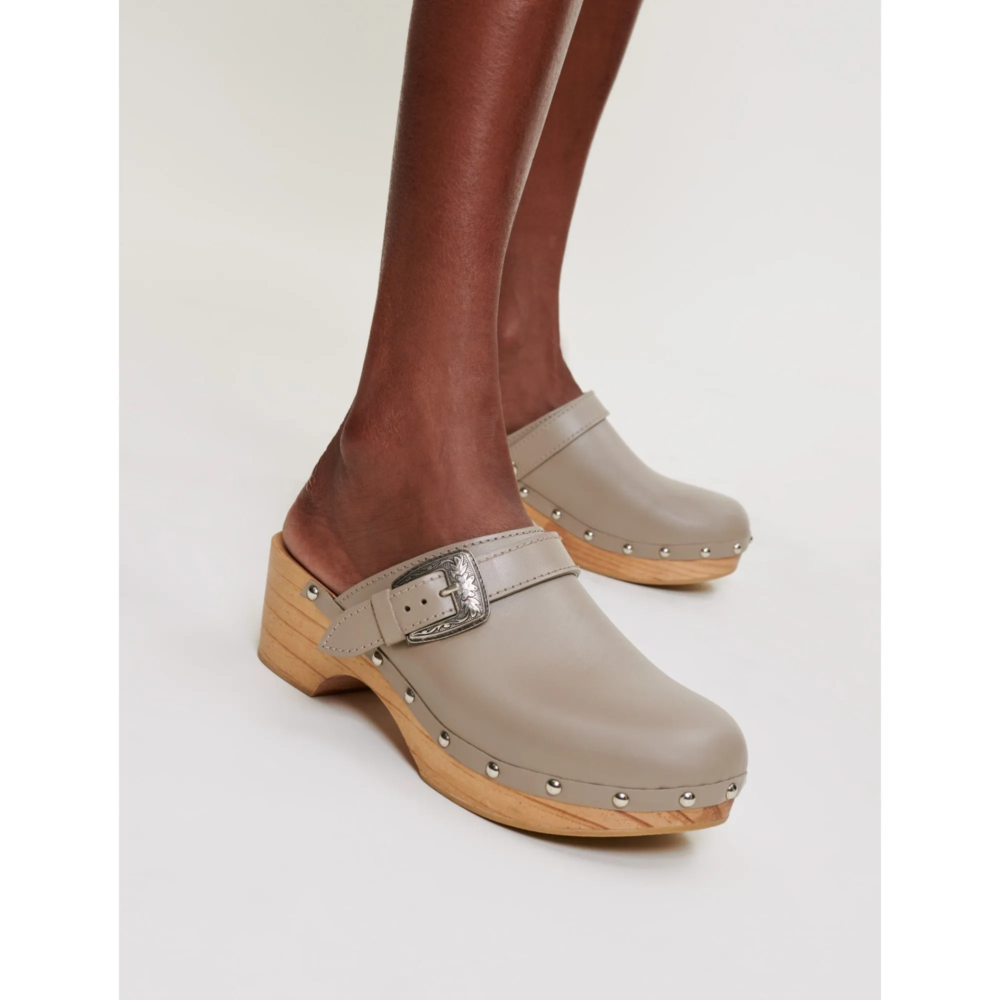 Women Leather Clogs - Mink